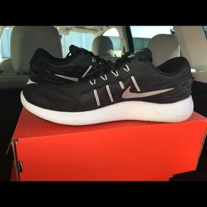 Men’s Nike Lunarstelos Size 10.5